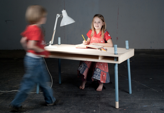 CASPAR | Mesas para niños | perludi