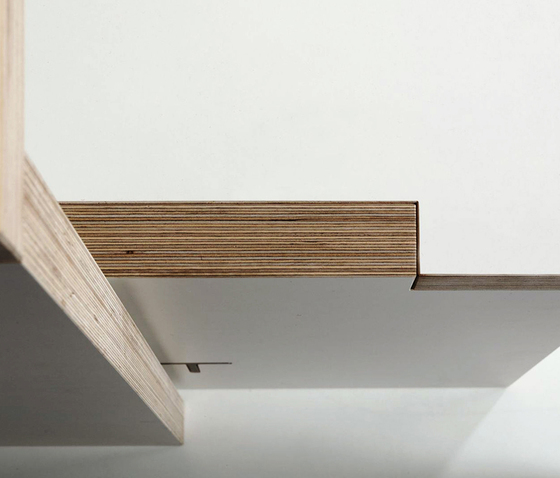 Basso | Benches | Plan W