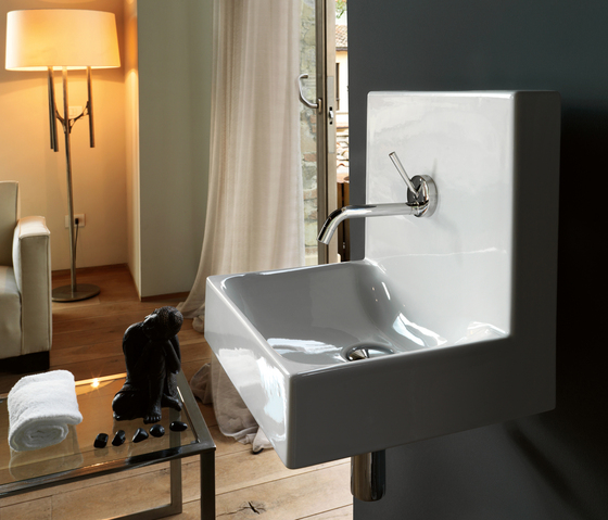Cento Washbasin + towel holder | Salle de bain | Kerasan
