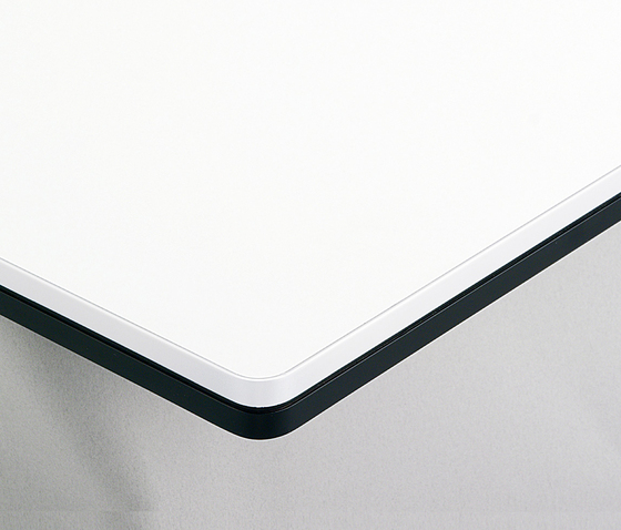 Folding Table NT | Tables collectivités | Okamura