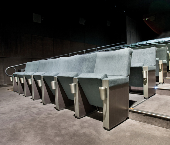 Premier Class | Auditorium seating | Ascender