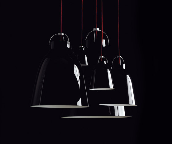 Caravaggio™ Read | Wall lamp | Black | Wall lights | Fritz Hansen