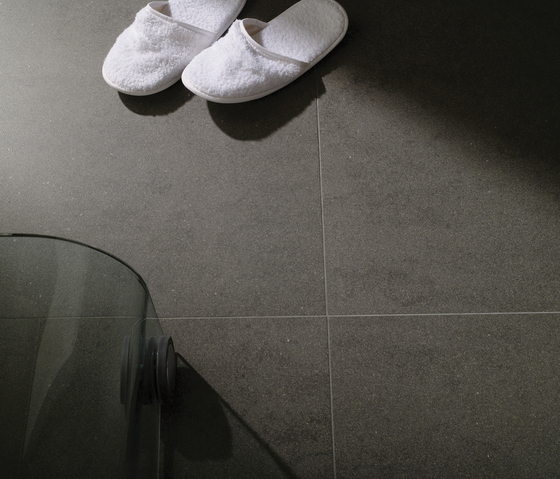 Avenue Grey Texture | Ceramic tiles | Porcelanosa