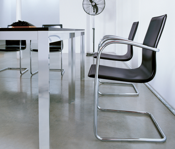Micad Chair | Chairs | Enrico Pellizzoni