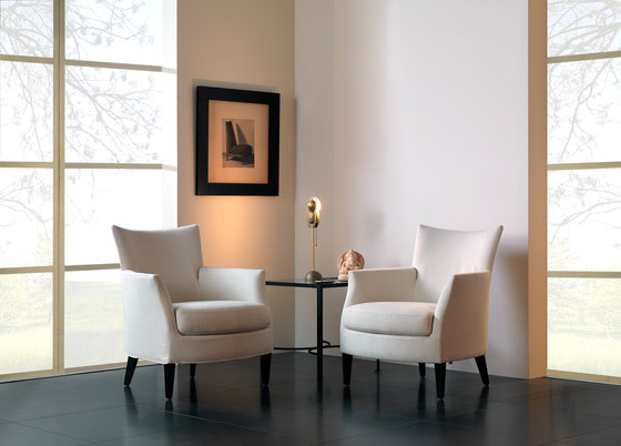 Dragonfly Low Armchair | Sessel | MACAZZ LIVING INTERIORS