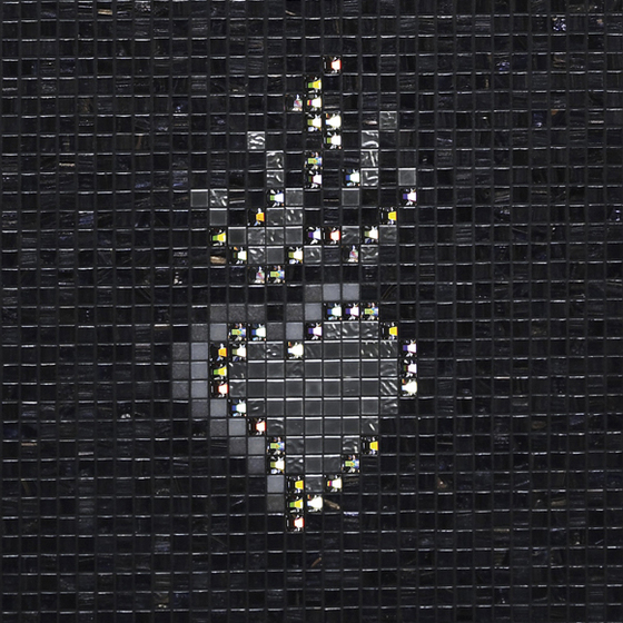 Hearts & Robots Black | Mosaicos de vidrio | Bisazza