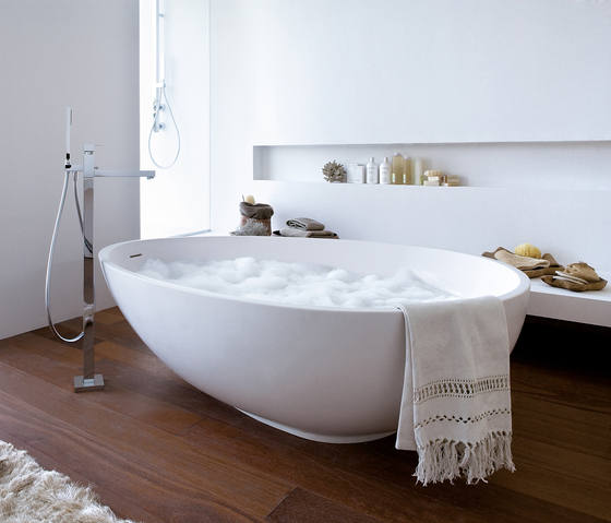 VOV | Bathtubs | Mastella Design