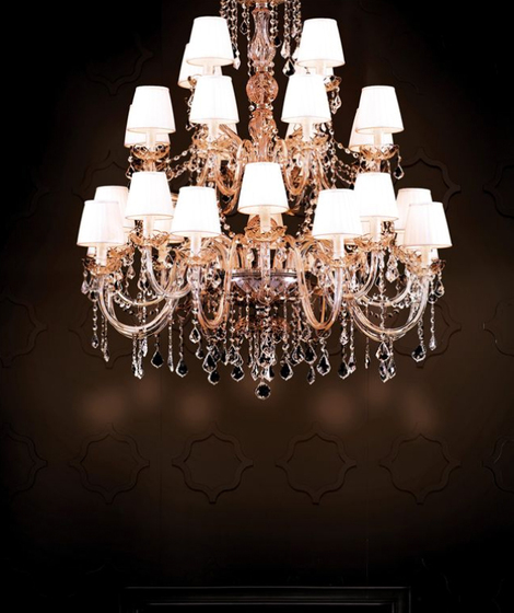 Marie Antoinette 28 bulbs | Lámparas de araña | Bisazza