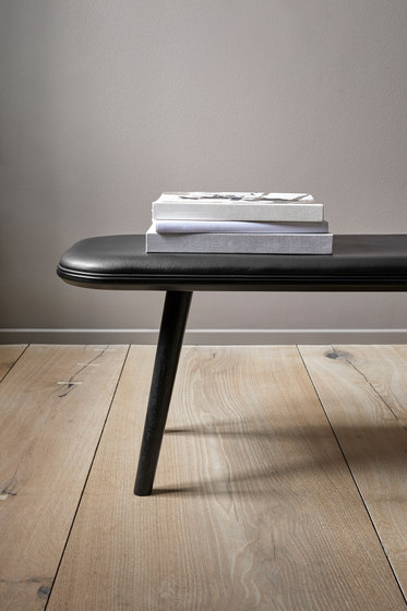 Spine Stool | Bar stools | Fredericia Furniture
