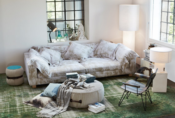 Chubby Chic Sofa Bed | Sofas | Diesel with Moroso