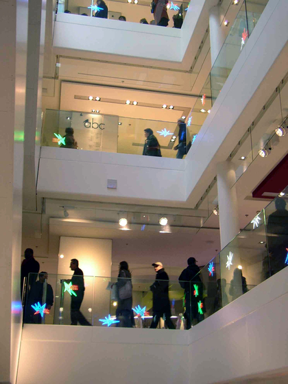 powerglass® balustrade: Galeries Lafayette | Ringhiere delle scale | Peter Platz Spezialglas