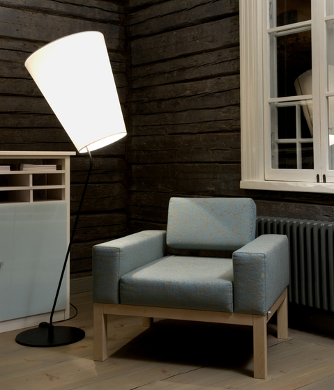 SOIHTU floor white | Free-standing lights | LND Design