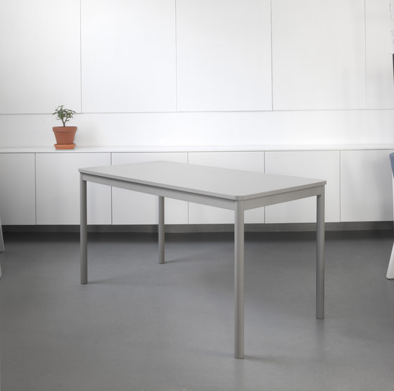 B-100 large | Contract tables | Balzar Beskow