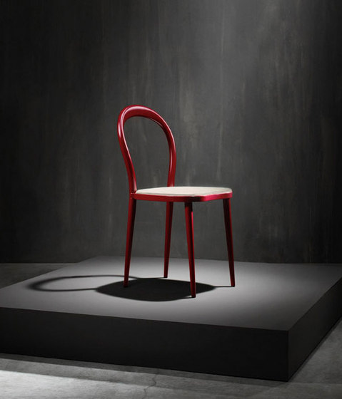 Memory Chair | Chairs | adele-c
