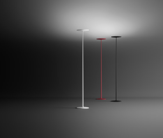 Skan 0260 Floor lamp | Free-standing lights | Vibia