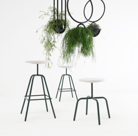 Herrenberger stool | Bar stools | Atelier Haußmann