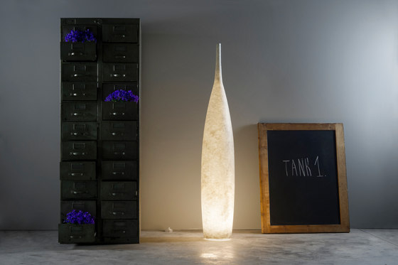Tank 1 floor lamp | Free-standing lights | IN-ES.ARTDESIGN