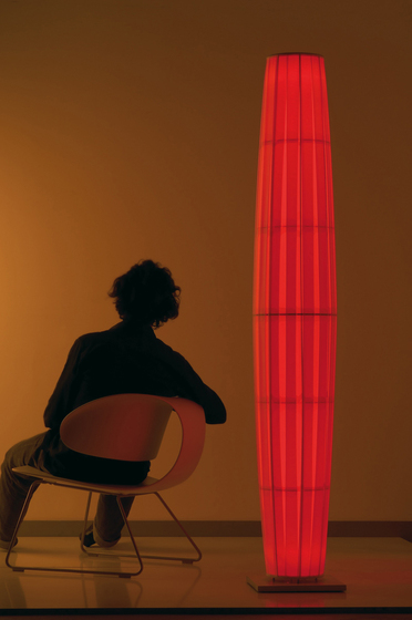 Colonne RVB/RGB H160 floor lamp | Free-standing lights | Dix Heures Dix
