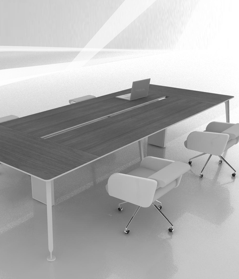 Company Multioperative | Desks | José Martínez Medina