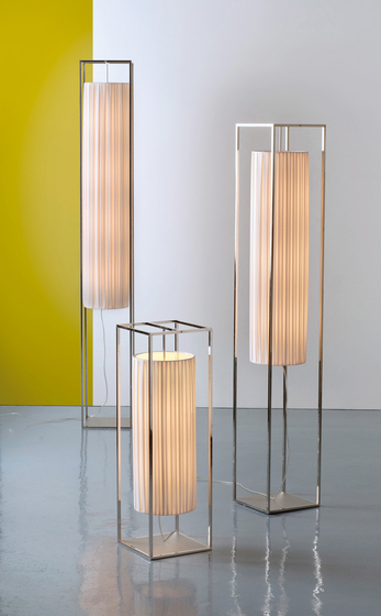 Avant - Garde floor lamp | Free-standing lights | Dix Heures Dix