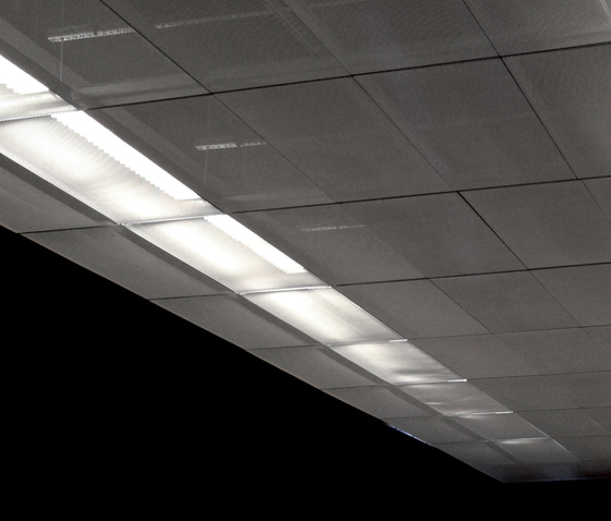 Stretch Metal Ceiling Tiles | Falsos techos | Hunter Douglas