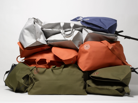 KUVERT garment bag | Borse | Authentics