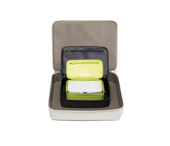 TRAVELBOX cosmetic bag S | Contenedores / Cajas | Authentics