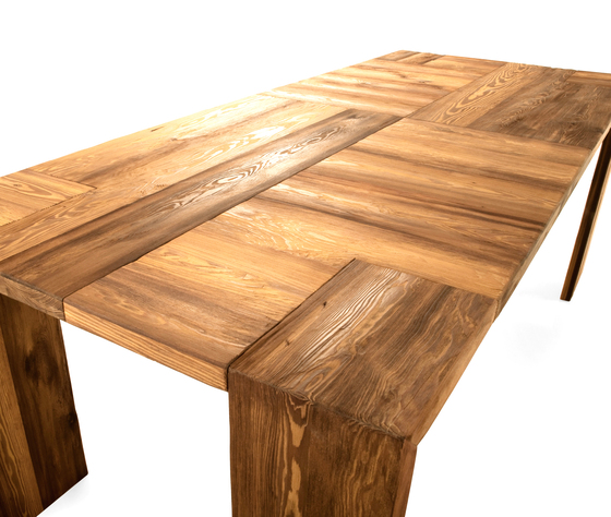 Trace | Dining tables | Haute Material