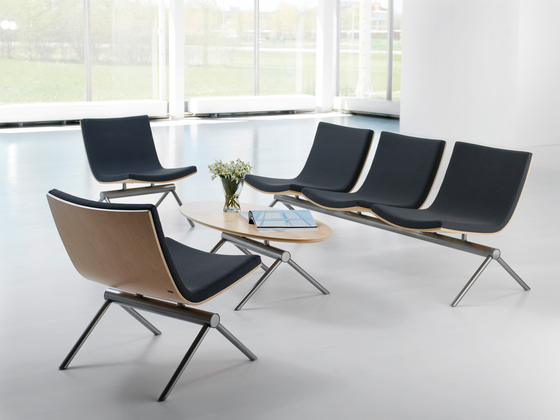 Avia | Chairs | EFG