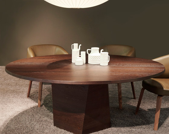 Varan XXL | conference table | Contract tables | more