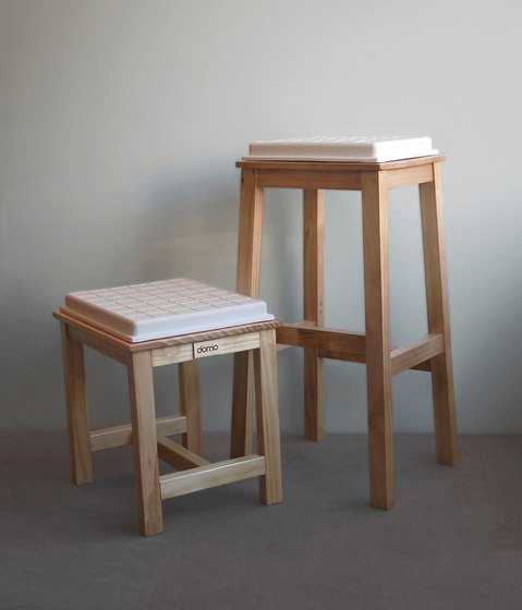 Tofu | Bar stools | Studio Domo