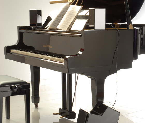 Classic Piano | Sistemas de audio | AUX