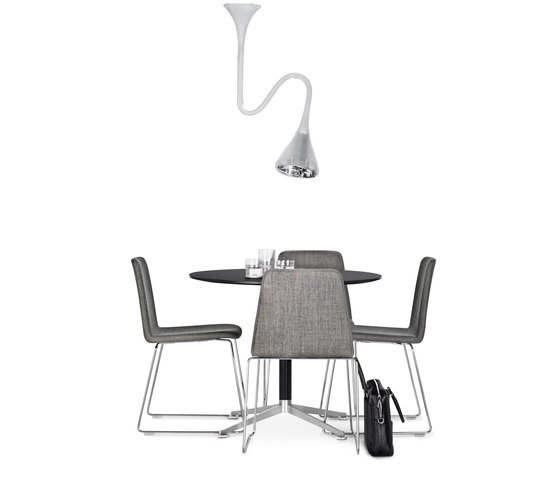 Spinal Chair 44 with castors | Chaises | Paustian
