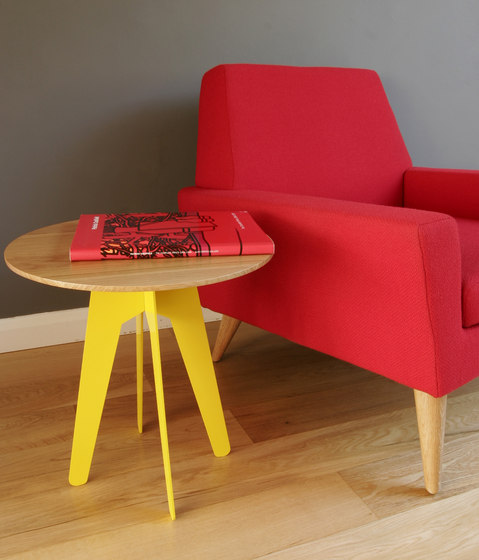 The Burgess Compact Table | Tables d'appoint | Assemblyroom