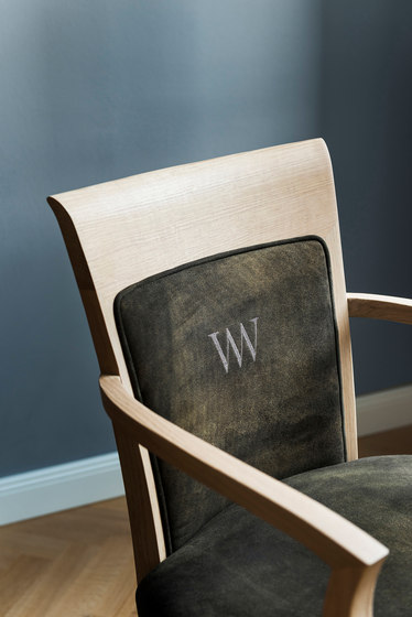 WW01 Chair | Sedie | Neue Wiener Werkstätte