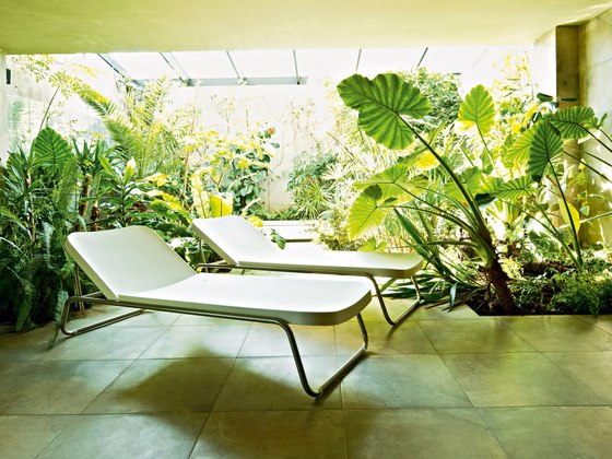 Time Out reclining chaise longue | Sonnenliegen / Liegestühle | Serralunga