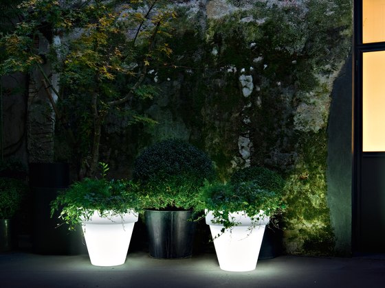 Vas-Three Light | Luminaires d'extérieur | Serralunga