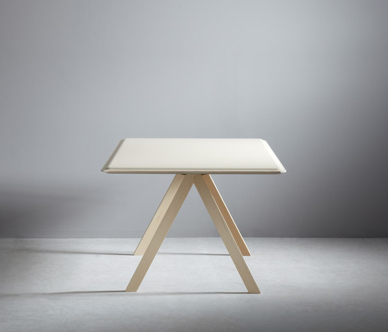 Gentle | Dining tables | böwer