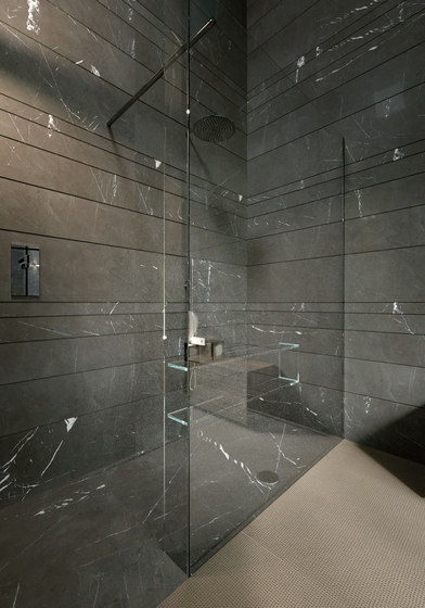 Shower Tray in Stone | Platos de ducha | Berloni Bagno