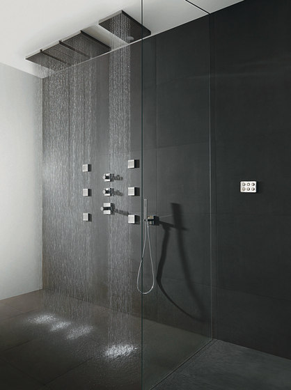 Showers Z94725 | Shower controls | Zucchetti
