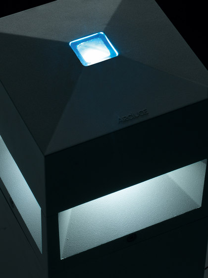 Kubix 180 bidirezionale - con vetro decorativo | Dissuasori luminosi | Arcluce
