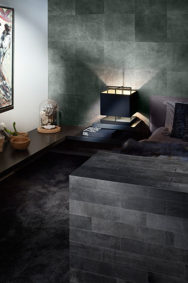 Tundra Grey | Leather tiles | Alphenberg Leather