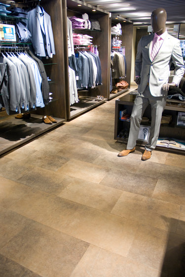 Tundra Clay | Leather tiles | Alphenberg Leather