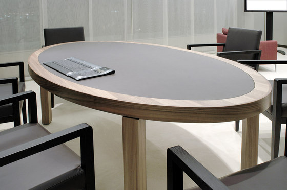 Sitag customized Table de conférence rond „Spéciale“ | Tables collectivités | Sitag
