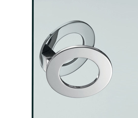 Ring sliding door handle in forged brass | Uñeros para puertas correderas | DND Maniglie