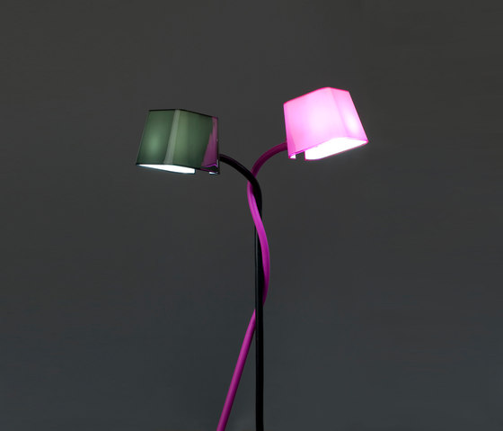 Flexi floor lamp | Lampade piantana | Faro