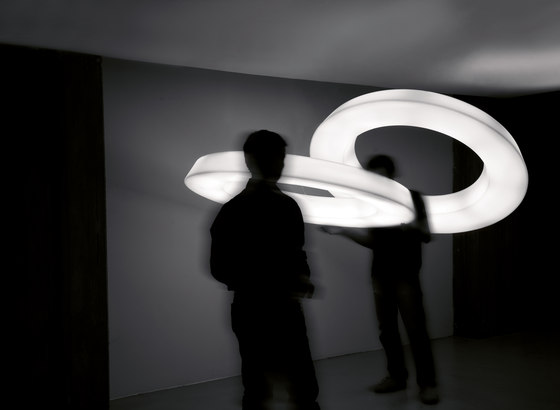 Circular Pol | Suspended lights | martinelli luce