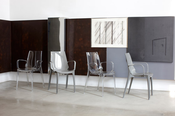 Vanity Chair | Sillas | SCAB Design