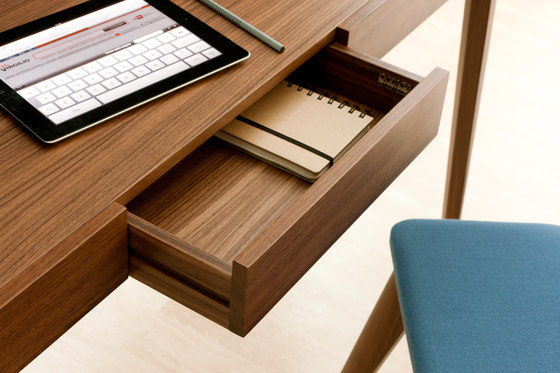 Saffo legno | Desks | Porada