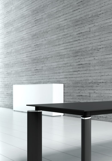 Crystal | Contract tables | MDD